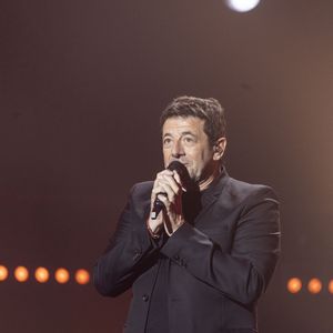 Exclusif - Patrick Bruel sur scène lors du concert "Leurs voix pour l'espoir" diffusé le 5 juillet en prime sur C8, à l'Olympia à Paris le 11 mars 2024.

© Perusseau / Bellak / Bestimage