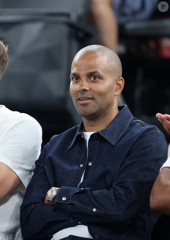 Tony Parker - Les célébrités en tribunes pendant l'épreuve de basket de Demi-Finale opposant la France à l'Allemagne lors des Jeux Olympiques de Paris 2024 (JO) à l'Arena Bercy, à Paris, France, le 8 août 2024. © Jacovides-Perusseau/Bestimage