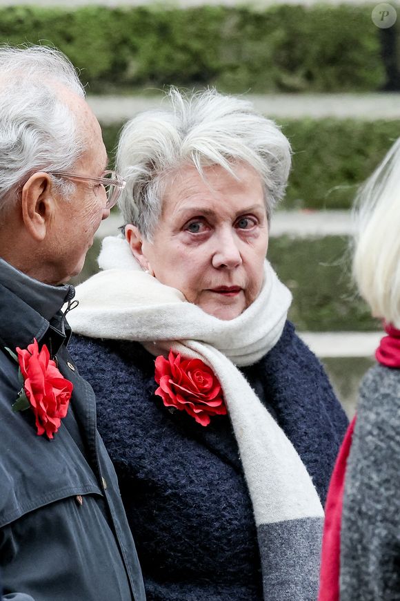 Françoise Laborde - Sortie des obsèques de Catherine Laborde en l’église Saint-Roch à Paris, le 6 février 2025. Décédée le 28 janvier 2025 à l'âge de 73 ans, l'ancienne présentatrice météo de TF1 (1988 - 2017) était atteinte de la maladie neurodégénérative à corps de Lewy. 
© Jacovides - Moreau / Bestimage