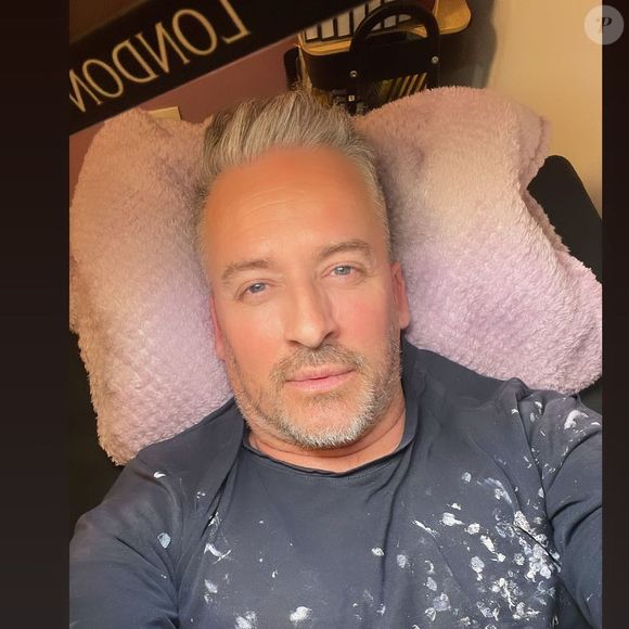 Il a pris une grande décision après plus de trente ans de carrière pour prendre soin de lui, alors qu'il sent son corps "arriver à bout".

Olivier Gayat de "Familles nombreuses"