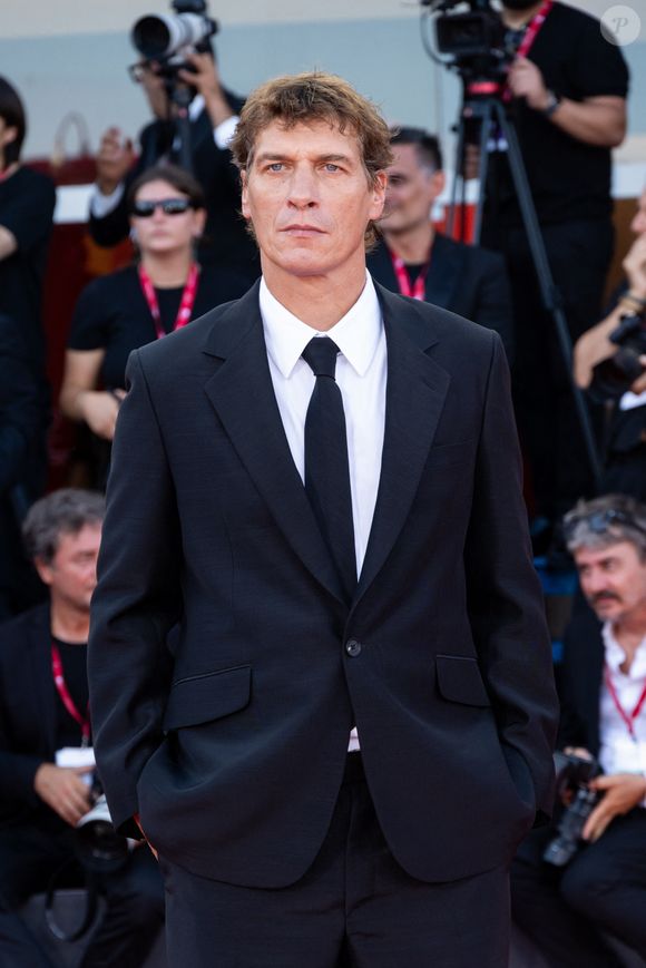 Cedric Jimenez lors de la cérémonie de clôture du 82ème Festival International du Film de Venise (La Mostra), Italie, le 6 septembre 2025. © SGP/Bestimage