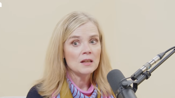 Isabelle Carré sur le podcast Cavales sur YouTube