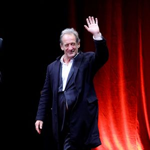 Vincent Lindon lors de la 15ème édition du festival Lumière à Lyon le 12 octobre 2024.
Au cours de la cérémonie, le réalisateur C.Gavras a reçu le prix Lumière spécial des mains de T.Burton pour célébrer sa carrière et son cinéma engagé.

© Dominique Jacovides / Bestimage