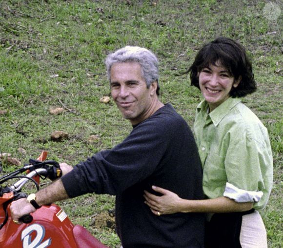 Archive - Ghislaine Maxwell et Jeffrey Epstein 
© US Attorney Office via Zuma Press/Bestimage