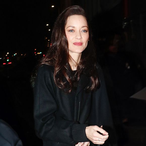 Marion Cotillard - Arrivées au dîner des Révélations des César 2025 à L'Élysée Montmartre à Paris, France, le 20 janvier 2025.  © Christophe Clovis / Bestimage