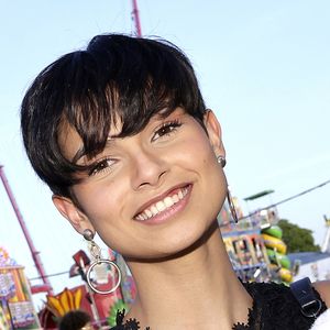 Ève Gilles (Miss France 2024) - Inauguration de la Foire du Trône 2025 à Paris le 4 avril 2025. © Cédric Perrin/Bestimage