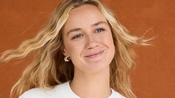 “Je veux faire comme maman” : comment Zoé Marchal en est venue à la même carrière que sa célèbre mère ?