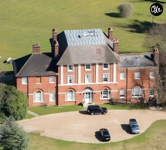 Le manoir de Forest Lodge, photo partagée sur Instagram le 16 août 2025.