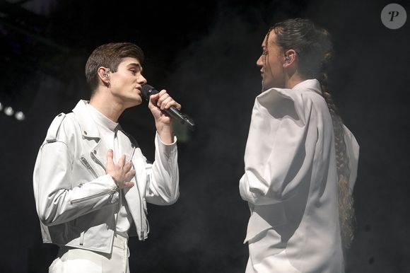 Un autre camarade de cette promo fait aujourd'hui parler de lui : il s'agit d'Axel Marbeuf...

Axel Marbeuf et Djebril Slatni lors du concert de la Star Academy à Lyon, France, le 15 mars 2024. Crédit Sandrine Thesillat/Panoramic/Bestimage