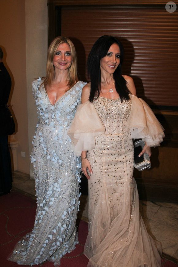 Carole Carat et Fabienne Carat -  31ème Gala de l’Espoir donné au profit de la recherche contre le cancer au théâtre des Champs-Elysée à Paris le 14 octobre 2025. © Philippe Baldini/Bestimage