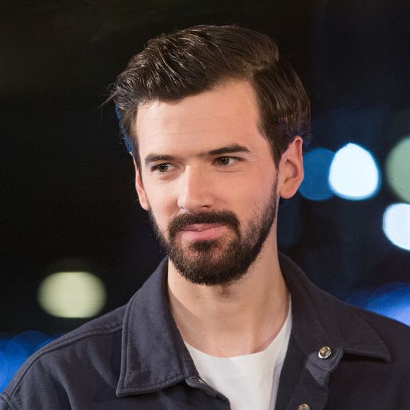 avec la femme la plus belle, la plus merveilleuse et la plus talentueuse du monde. En toute objectivité, je vous laisse juger."

Exclusif - Marc Antoine le Bret - Enregistrement de l'émission "Toute la musique qu'on aime", qui sera diffusée le 31 décembre sur TF1, sur la péniche "Crystal II" à Paris. Le 9 décembre 2019
© Cyril Moreau / Bestimage