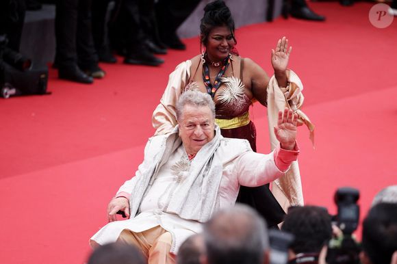 Paul-Loup Sulitzer et Supriya Ansuya Devi Rathoar - Montée des marches du film « The Apprentice » lors du 77ème Festival International du Film de Cannes, au Palais des Festivals à Cannes. Le 20 mai 2024
© Jacovides-Moreau / Bestimage