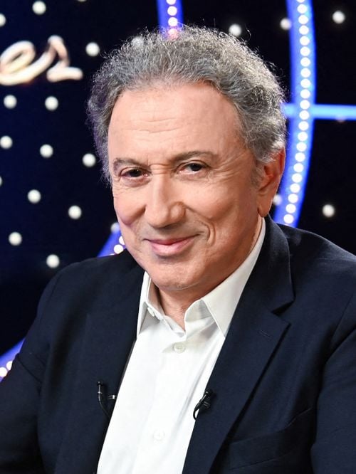 Ils ne sont que 1000 à 1300 en France, Michel Drucker adepte d'une activité peu répandue : "Je ne voulais pas que ça se sache"