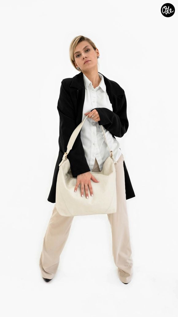 Si la tendance des sacs allongés "East-West" reste très forte, le sac hobo s'impose comme la star de la saison.