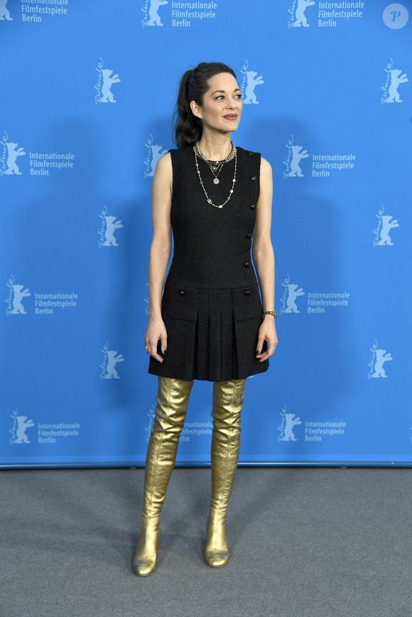 Marion Cotillard au photocall du film "The Ice Tower" lors de la 75ème édition du festival international du film de Berlin, le 16 février 2025.

Photo : Action Press / Bestimage