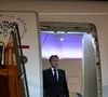 L’Élysée a d’abord évoqué un “faux document” avant de parler "chamaillerie".
Arrivée du Président de la République Emmanuel Macron et de la Première dame Brigitte Macron sur le tarmac de l'aéroport d'Hanoi en République socialiste du Vietnam le 25 mai 2025.
© Jeanne Accorsini / Pool / Bestimage