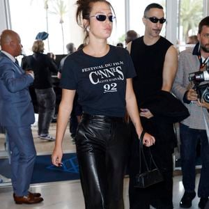 Adèle Exarchopoulos se rend à l'Hôtel Martinez pour assister à une projection avant le 78ème Festival de Cannes le 15 mai 2025 à Cannes, France. Photo by Marco Piovanotto/ABACAPRESS.COM