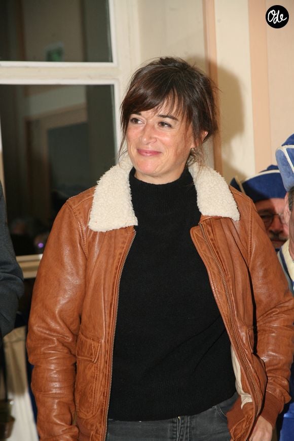 "On a tourné une saison 7 qui va être diffusée dans le courant de l'année prochaine (...). Donc on va faire un beau final en saison 8", a assuré la comédienne.

Béatrice de La Boulaye lors de la 26ème édition du Festival des Avant-premières de Cosne-sur-Loire le 11 novembre 2022.

© JLPPA / Bestimage