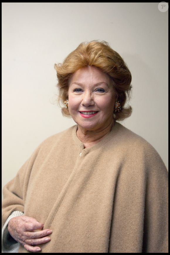 la baronne Nadine de Rothschild souhaite faire du château familial un musée

Nadine de Rothschild - Emission "Le plus grand cabaret du monde" en 2009
©BAHI / BESTIMAGE