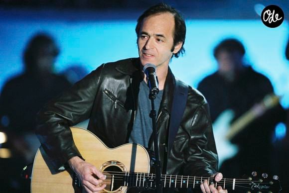 Archive - Exclusif - Jean-Jacques Goldman lors d'une emission spéciale Céline Dion sur TF1 le 12 novembre 2004. © Patrick Carpentier / Bestimage12/11/2004 - PARIS