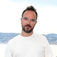 En pleine tournée, l'humoriste Jarry a perdu membre de sa famille