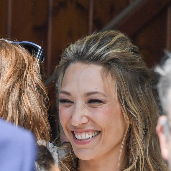 Mariage de Laura Smet et Raphaël Lancrey-Javal à l'église Notre-Dame des Flots au Cap-Ferret le jour de l'anniversaire de son père Johnny Hallyday le 15 juin 2019. © Agence / Bestimage