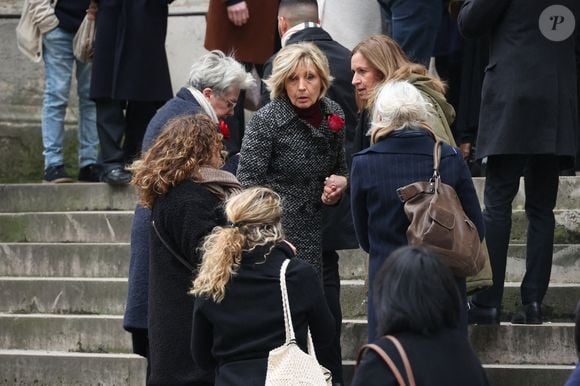 Photo : Evelyne Dhéliat - Arrivées aux obsèques de C.Laborde en l'église  Saint-Roch à Paris, le 6 février 2025. Décédée le 28 janvier 2025 à l'âge  de 73 ans, l'ancienne présentatrice météo