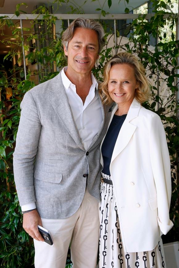 Laurent Solly (Président de Facebook France) et sa femme Caroline Roux aux Internationaux de France de Tennis de Roland Garros 2023 - Jour 06 - à Paris, France, le 2 juin 2023. © Bertrand Rindoff/Bestimage