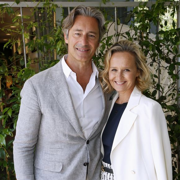 Laurent Solly (Président de Facebook France) et sa femme Caroline Roux aux Internationaux de France de Tennis de Roland Garros 2023 - Jour 06 - à Paris, France, le 2 juin 2023. © Bertrand Rindoff/Bestimage