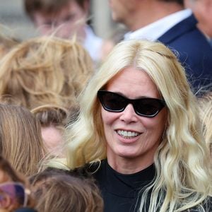 Claudia Schiffer à la sortie des obsèques de Mathilde Favier en l'église Saint-Sulpice à Paris le 31 aout 2026.
© Dominique Jacovides-Cyril Moreau/Bestimage