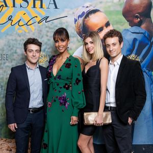 De nombreuses célébrités quittent Paris pour s'installer à la campagne ou à la mer.

Exclusif - Martin Weill, Sonia Rolland (Présidente de Maïsha Africa), Hugo Clément et sa compagne Alexandra Rosenfeld - Dîner de gala au profit de l'association "Maïsha Africa" de Sonia Rolland, qui vient en aide aux enfants du Rwanda, au Pavillon Gabriel, à Paris, France, le 17 décembre 2018. © Gorassini-Moreau/Bestimage