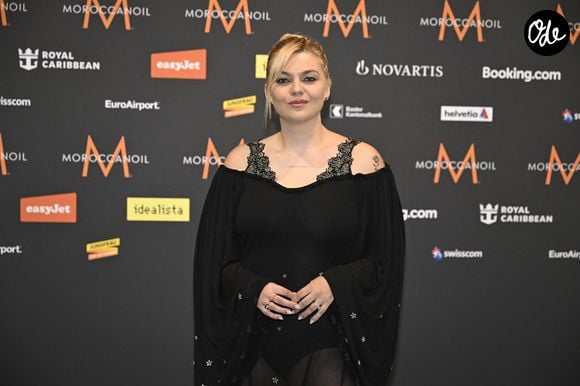 Elle a d'ailleurs décroché le César du meilleur espoir féminine en 2015 pour son rôle dans "La Famille Bélier"

Louane représente la France sur le « tapis turquoise » en amont des demi-finales et de la finale de l'Eurovision 2025, qui se tiendront la semaine prochaine à Bâle le 11 mai 2025.
Photo: Jessica Gow / TTNews / Bestimage