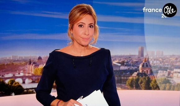 Captures d'écran - Léa Salamé présente son premier journal de 20 heures sur France 2  le 1er septembre 2025. 
© Alain Guizard / Bestimage