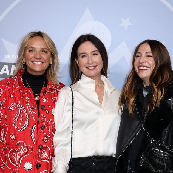 Noémie Saglio, Elsa Zylberstein, Izia Higelin - Photocall dans le cadre de la soirée de clôture de la 28ème édition du Festival international du film de comédie de l'Alpe d'Huez le 18 janvier 2025. © Dominique Jacovides / Bestimage