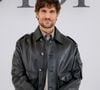 Une belle façon de célébrer cette étape importante pour celle qui évolue aujourd'hui au sein d'une famille recomposée (son père Louis Garrel a été marié à Laetitia Casta avec laquelle il a eu un fils, Azel, en 2021). 

Louis Garrel au photocall du défilé Christian Dior Collection Femme Prêt-à-Porter Printemps/Eté 2027 lors de la Fashion Week de Paris (PFW) au Jardin des Tuileries, à Paris, France, le 29 septembre 2026. © Olivier Borde/Bestimage