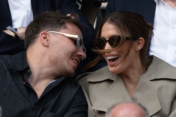 Ils ont partagé tous les deux des photos du voyage sur Instagram

Antoine Dupont et Iris Mittenaere assistent au tournoi de Roland Garros 2025 le 8 juin 2025 à Paris, France. Photo by Laurent Zabulon/ABACAPRESS.COM
