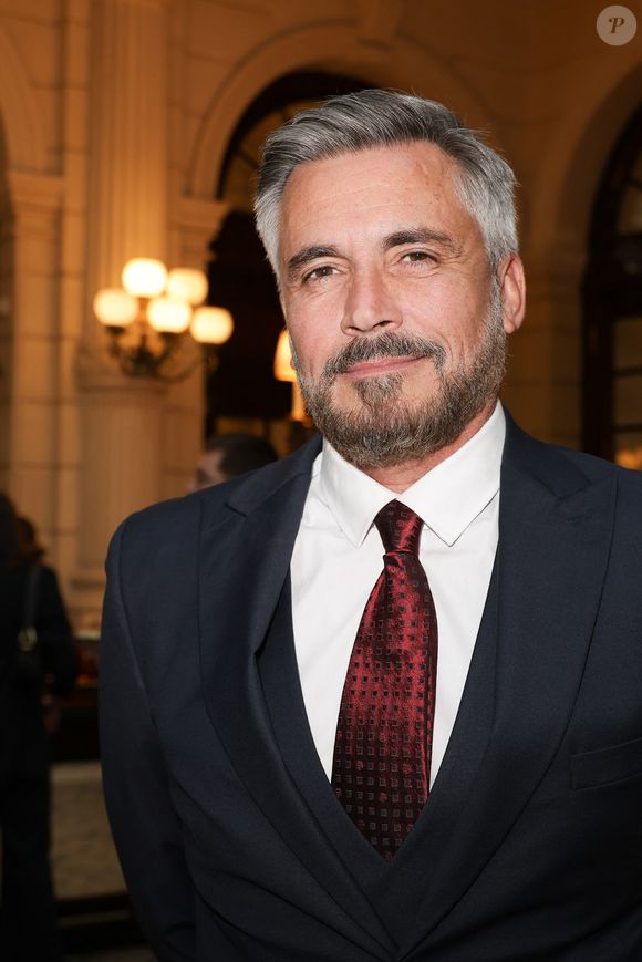 Exclusif - Olivier Minne - Soirée de Gala caritative des Invincibles au profit de la recherche contre la maladie de Charcot à l'InterContinental Paris Le Grand le 9 avril 2026. © Coadic Guirec/Bestimage