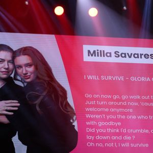 Exclusif -  Milla Savarese ( la fille de Emilie Dequenne) perform en live en hommage a sa Mere disparue - 4ème édition du gala "Tous les talents chantent contre le cancer"à l'Olympia à Paris le 20 Juin 2025. © Denis Guignebourg/Bestimage