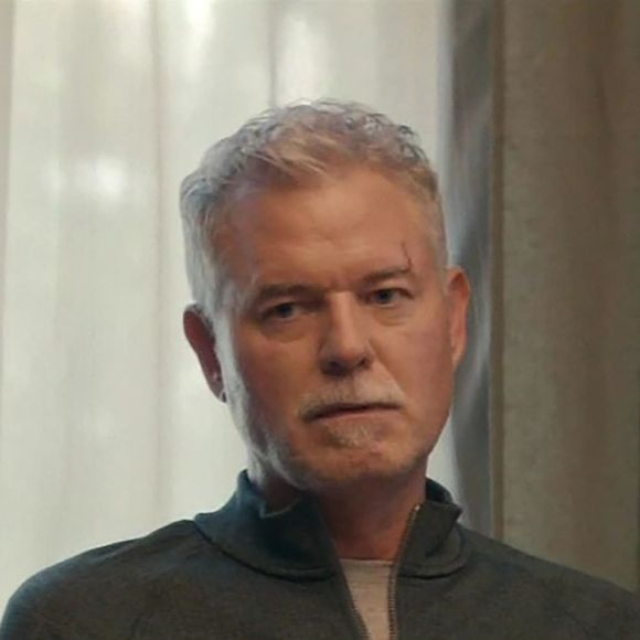 Eric Dane joue le rôle d'un pompier héroïque luttant contre la maladie de Charcot dans "Brilliant Minds". Photo par Backgrid UK/ Bestimage
