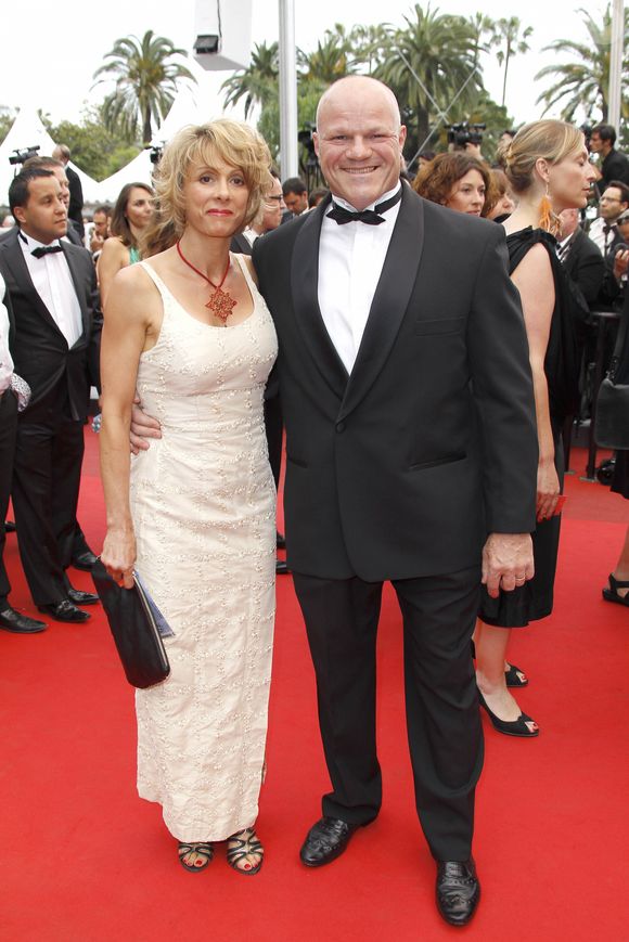 Philippe Etchebest et Dominique au Festival de Cannes © Guillaume Gaffiot/Bestimage