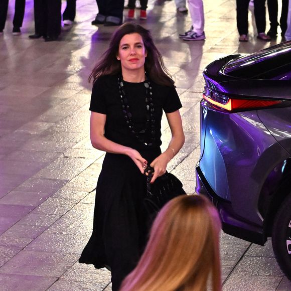 La princesse Caroline de Hanovre et sa fille Charlotte Casiraghi ont assisté à la cérémonie de proclamation de l'édition 2025 des Prix de la Fondation Prince Pierre à l'opéra Garnier à Monaco, le 14 octobre 2025.
 © Bruno Bebert / Bestimage