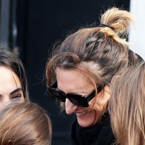 Camille Cottin aux obsèques de sa belle-mère Juliette Cottin en présence de Camille Chamoux au funérarium du Père Lachaise, à Paris, le 26 avril 2025.

Photo : Jacovides-Moreau / Bestimage