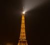 La veille du mariage, Charles-Édouard Crépy d'Orléans et Anna Magdalena ont organisé une croisière nocturne devant la Tour Eiffel.

Photo de la tour Eiffel et de la vasque des JO 2024 prise une nuit.

Photo : Theo Castillon / Bestimage