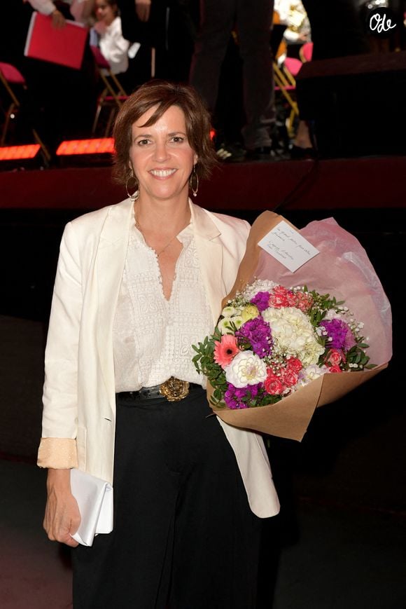 Nathalie Renoux assiste au gala de bienfaisance d’Aviation Sans Frontières intitulé « Rêver sans frontières », qui s’est tenu au Grand Rex, le 3 octobre 2023 à Paris, en France. Photo de Jana Call me J/ABACAPRESS.COM