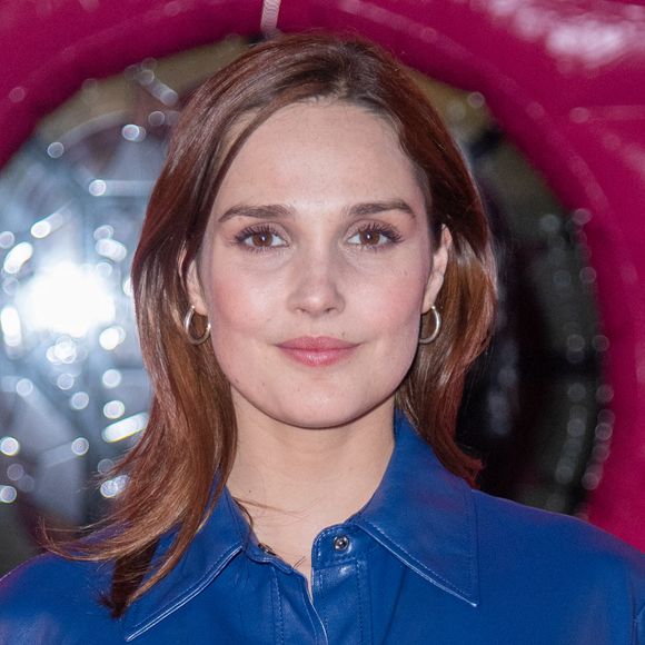 Camille Lou assiste à la première de Notre Tout Petit Petit Mariage au cinéma UGC Cine Cite Bercy à Paris, France, le 25 avril 2023. Photo par Aurore Marechal/ABACAPRESS.COM