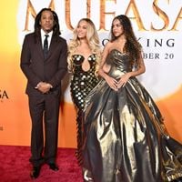 Pas question de faire profil bas : apparition de Jay Z avec Beyonce et leur fille, Blue Ivy, 12 ans et plus grande que sa mère