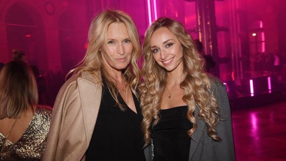 Emma Smet maman pour la première fois, sa mère Estelle Lefébure lui adresse un joli message pour une journée spéciale