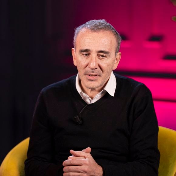 Exclusif - Rendez-vous avec Elie Semoun dans les locaux de Webedia lors d'une interview pour Purepeople à Levallois-Perret le 19 mars 2024. © Cyril Moreau/Bestimage