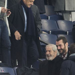 Nicolas Sarkozy, Louis Sarkozy, Jean-Claude Darmon - Célébrités dans les tribunes du match de Ligue 1 McDonald's opposant le Paris Saint-Germain (PSG) à Toulouse (3-0) au Parc des Princes à Paris le 22 novembre 2024. © Cyril Moreau/Bestimage