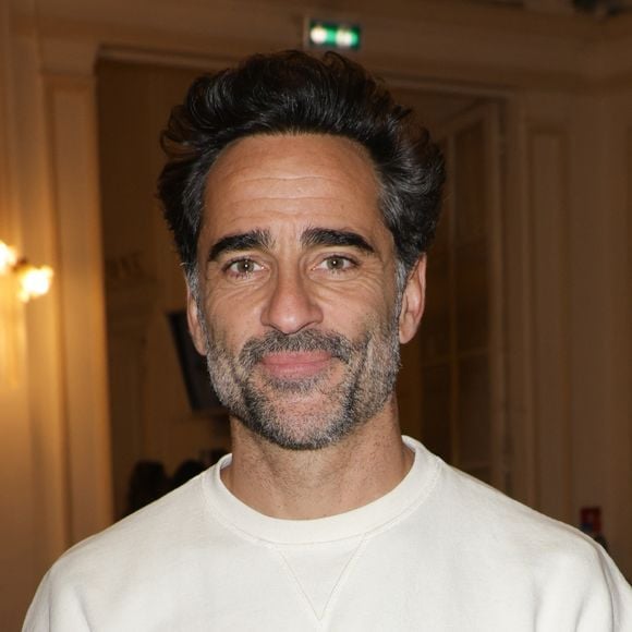 Exclusif -  Florent Peyre à la 50ème de la pièce "Lyly" avec M. Bernier et F. Perrin au théâtre de Paris, le 27 mars 2025. 

Photo : Coadic Guirec / Bestimage
